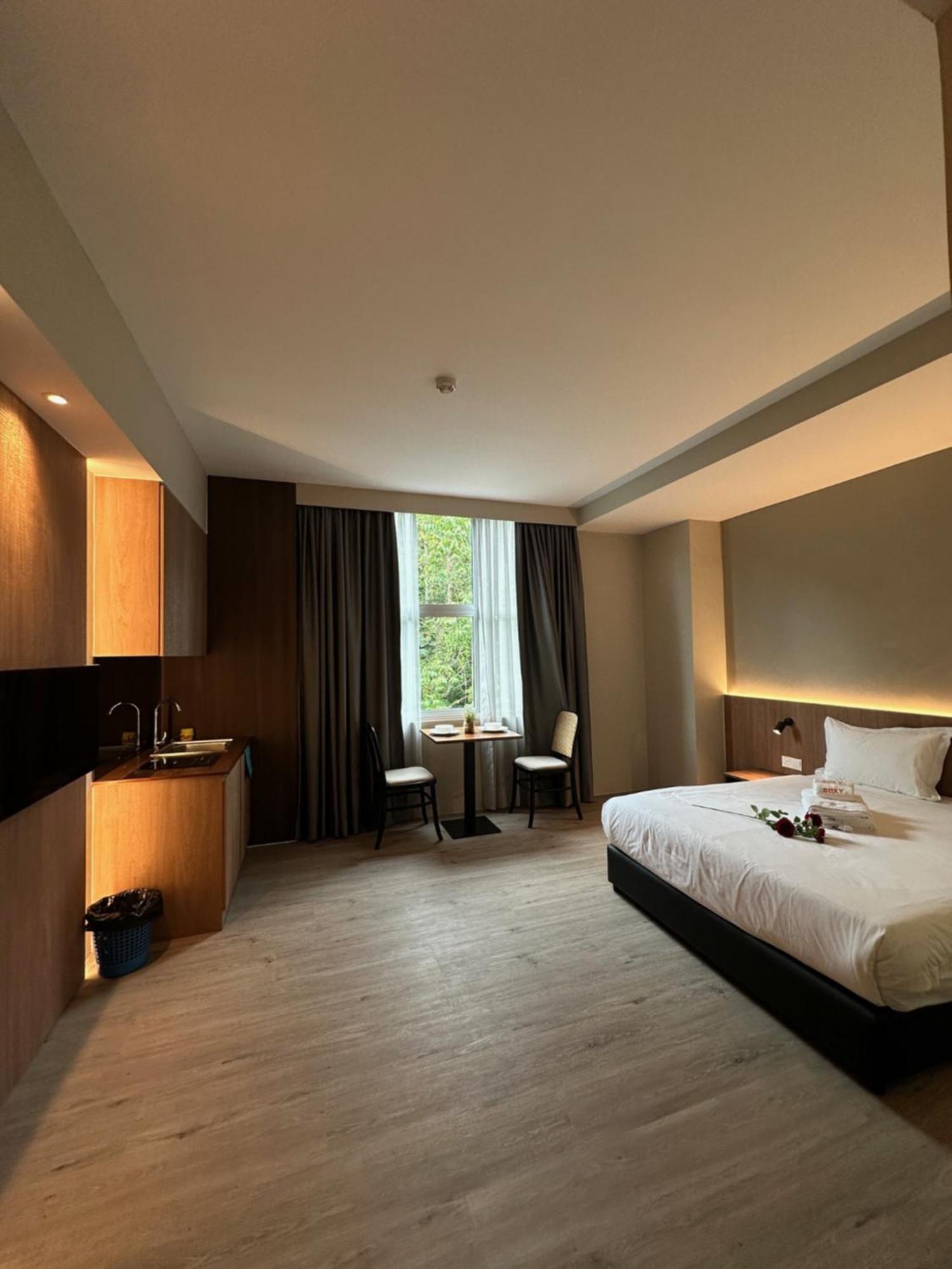 Roxy Hotel Aiman Kuching Buitenkant foto